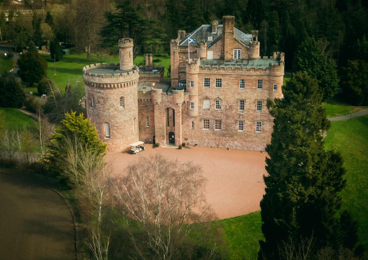 Dalhousie Castle 4* Bonnyrigg