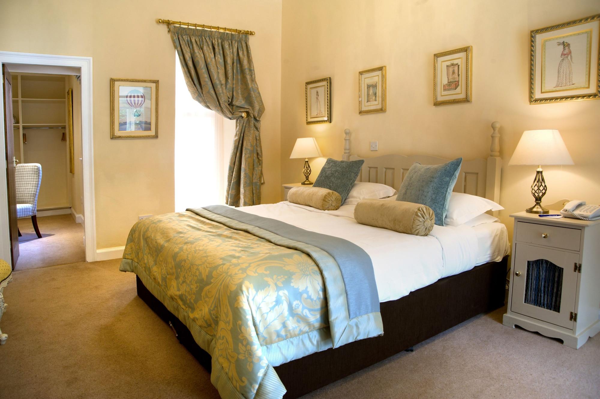Dalhousie Castle Hotel 4*