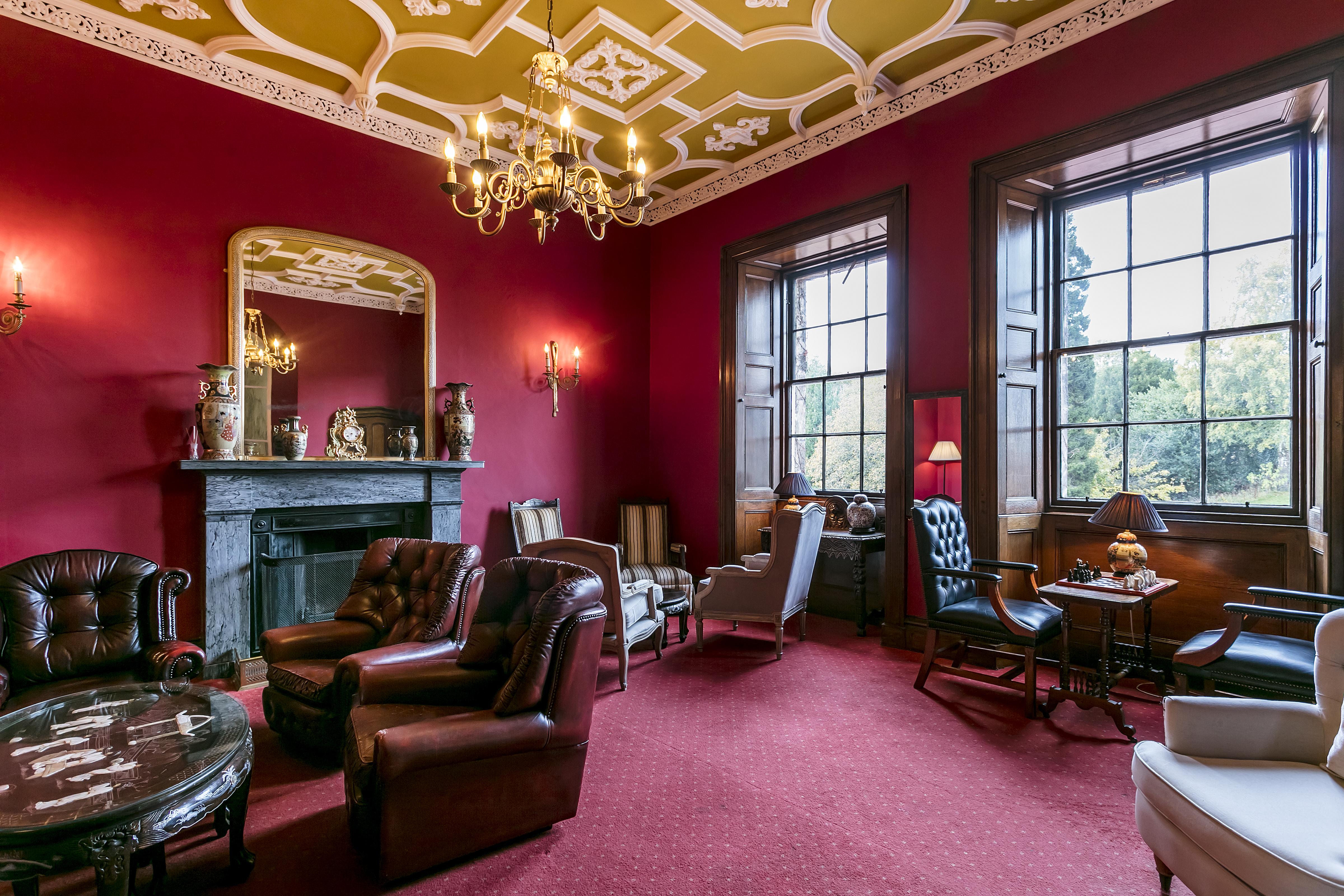Hotel Dalhousie Castle