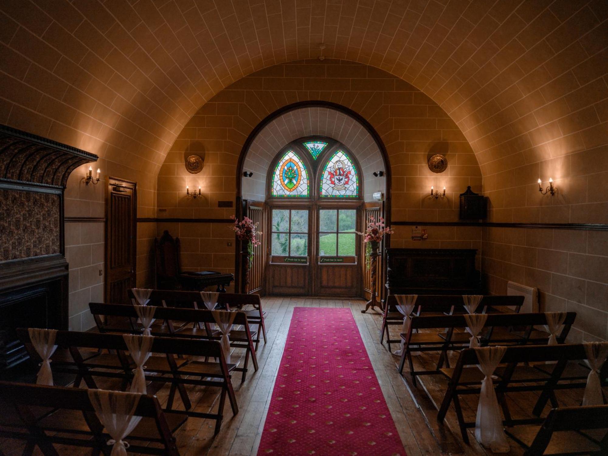 Hotel Dalhousie Castle 4*