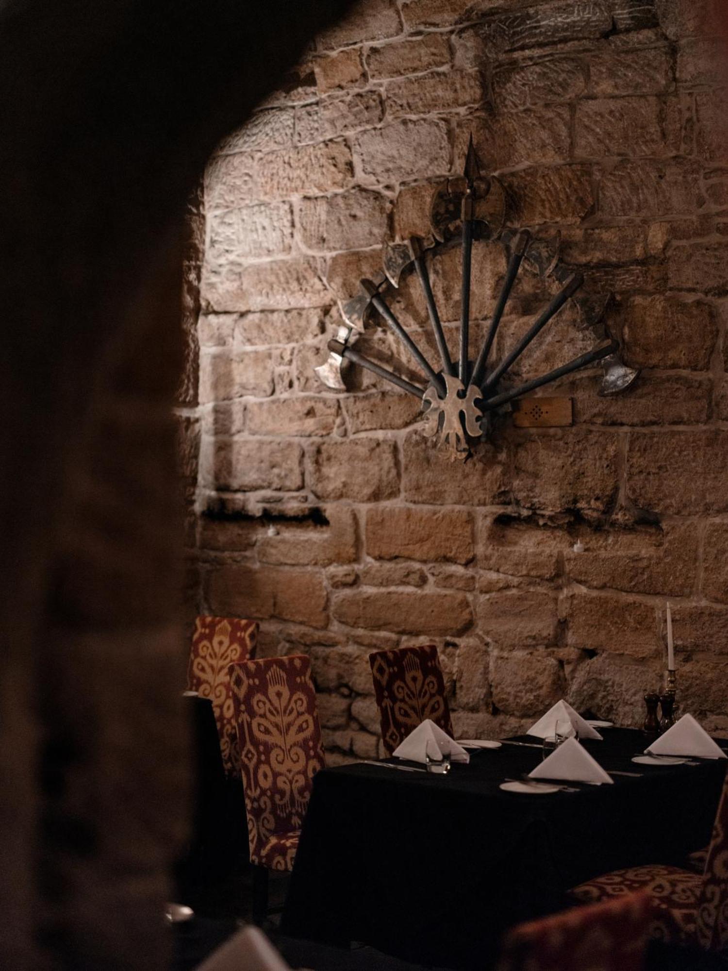 Hotel Dalhousie Castle 4*