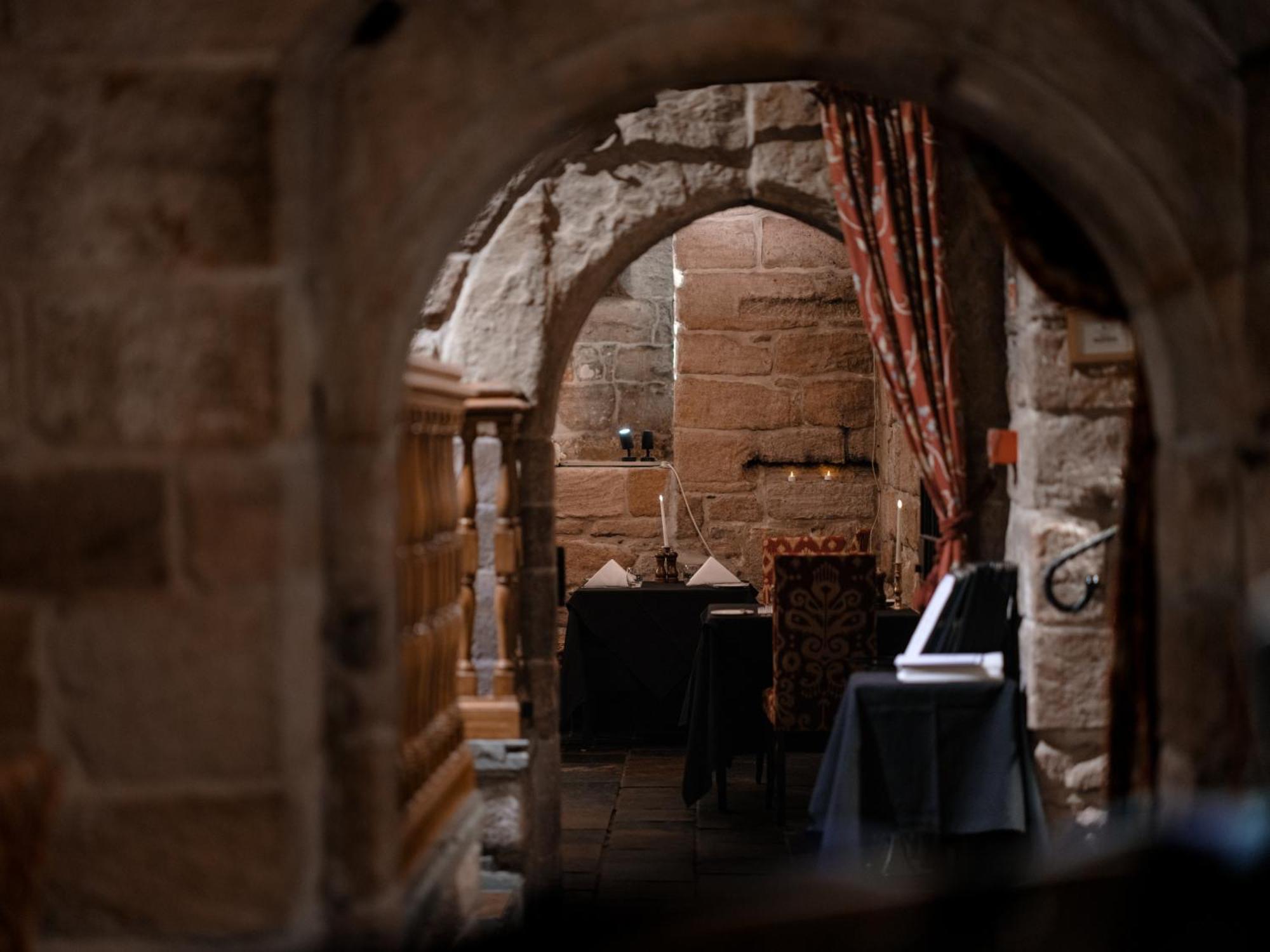 Dalhousie Castle 4*